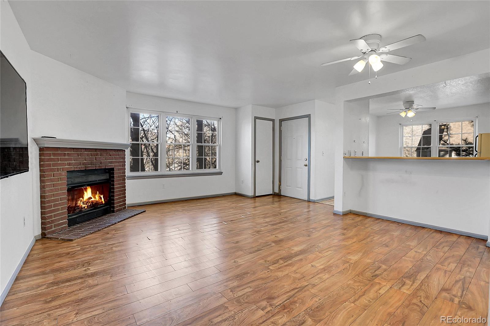 MLS Image #4 for 979 s miller street,lakewood, Colorado