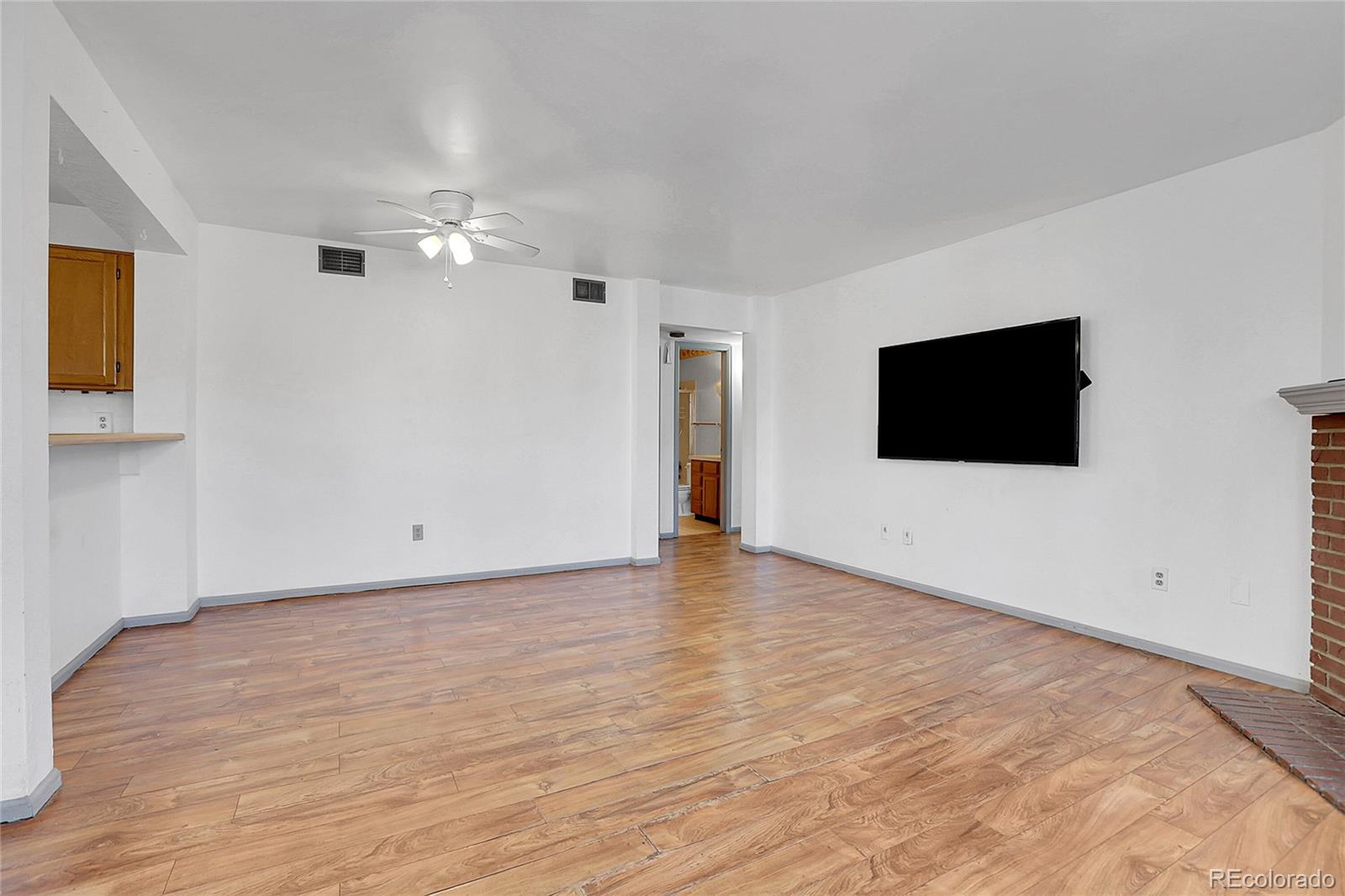 MLS Image #5 for 979 s miller street,lakewood, Colorado