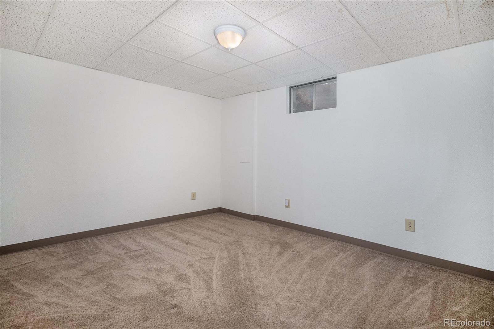 MLS Image #20 for 3048 s akron court,denver, Colorado