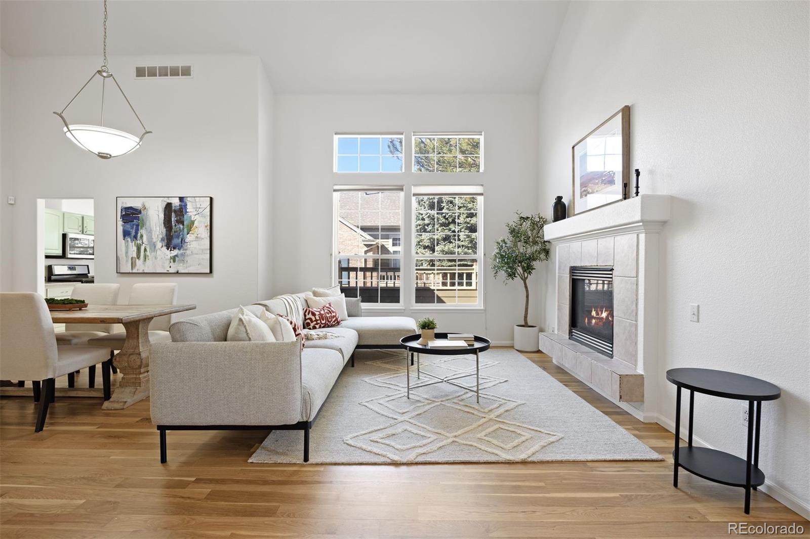 MLS Image #10 for 7944 e lowry boulevard,denver, Colorado