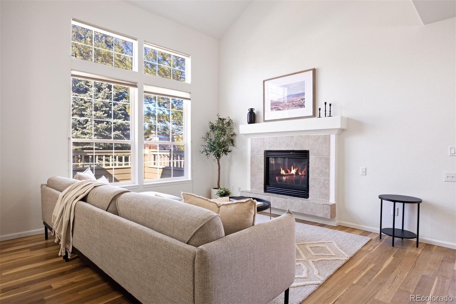 MLS Image #12 for 7944 e lowry boulevard,denver, Colorado