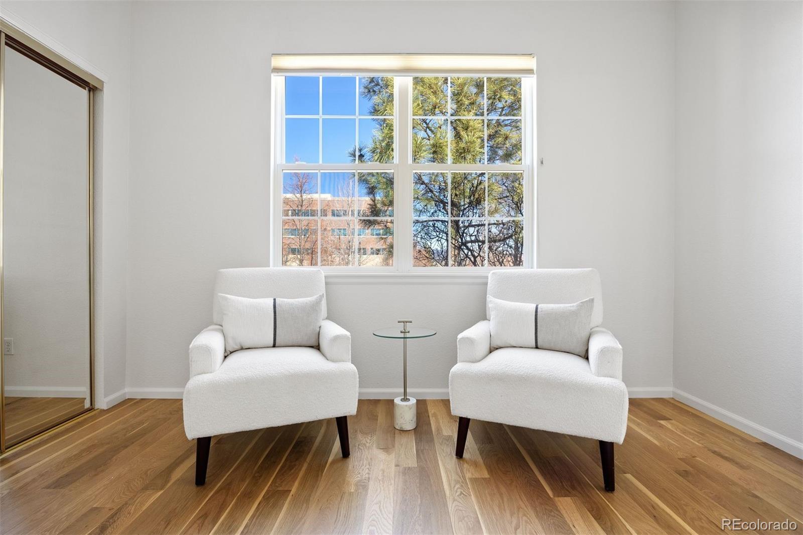 MLS Image #15 for 7944 e lowry boulevard,denver, Colorado