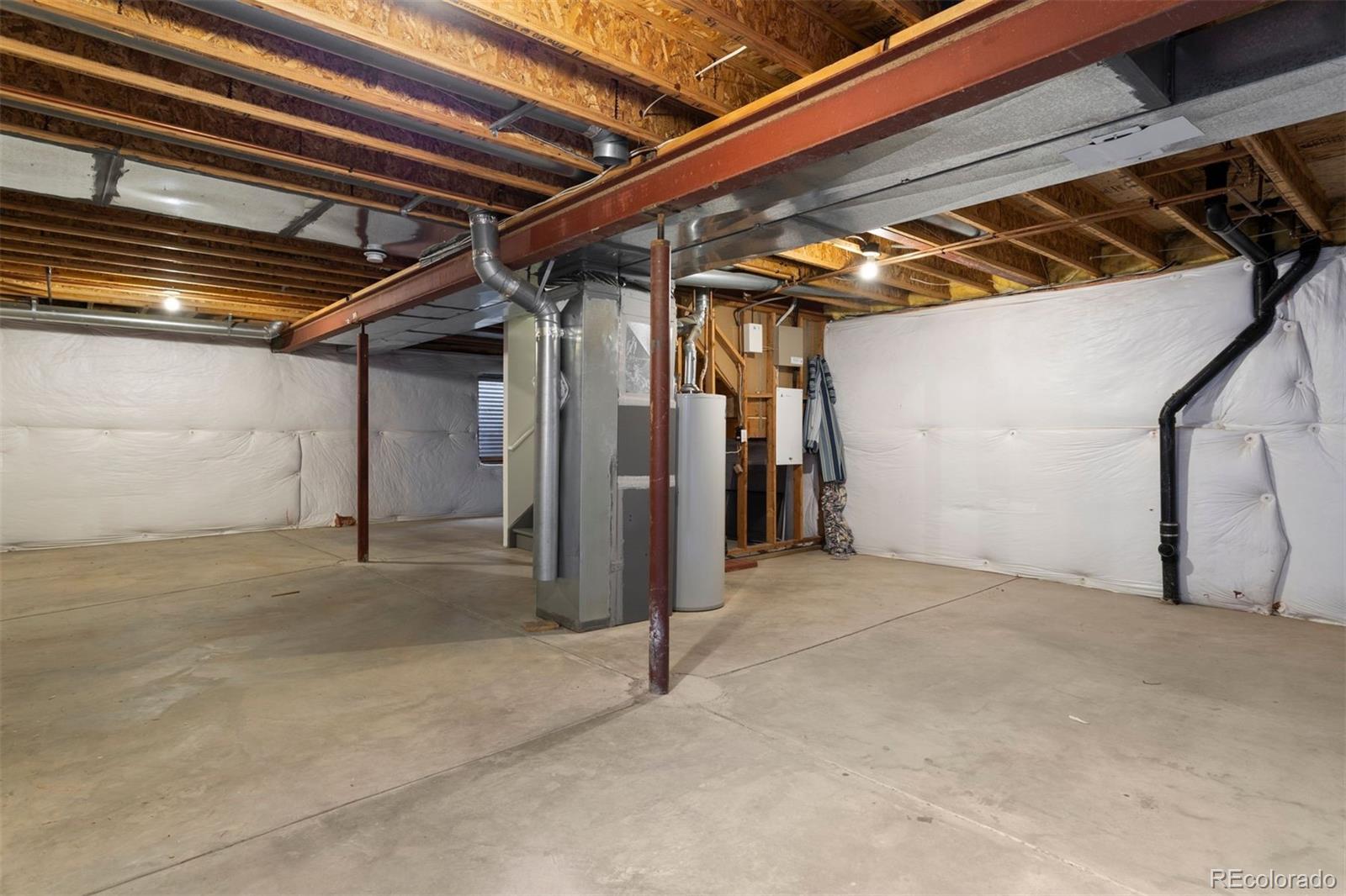MLS Image #19 for 7944 e lowry boulevard,denver, Colorado