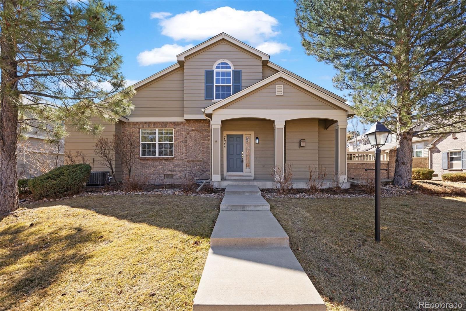 MLS Image #21 for 7944 e lowry boulevard,denver, Colorado