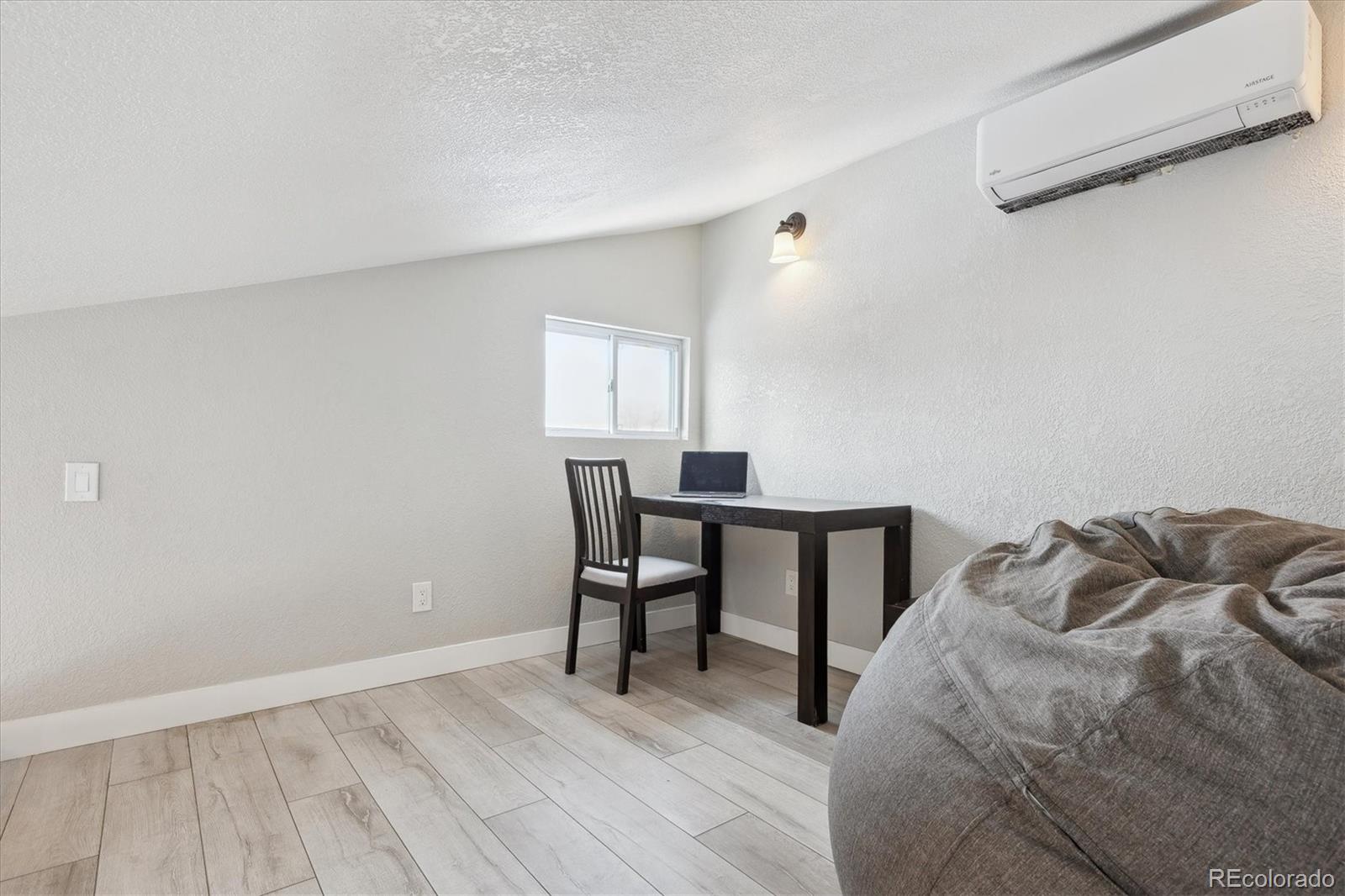 MLS Image #44 for 2135 n gilpin street,denver, Colorado