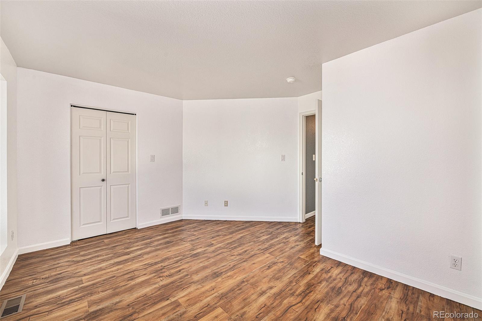 MLS Image #14 for 302  linden street,frederick, Colorado