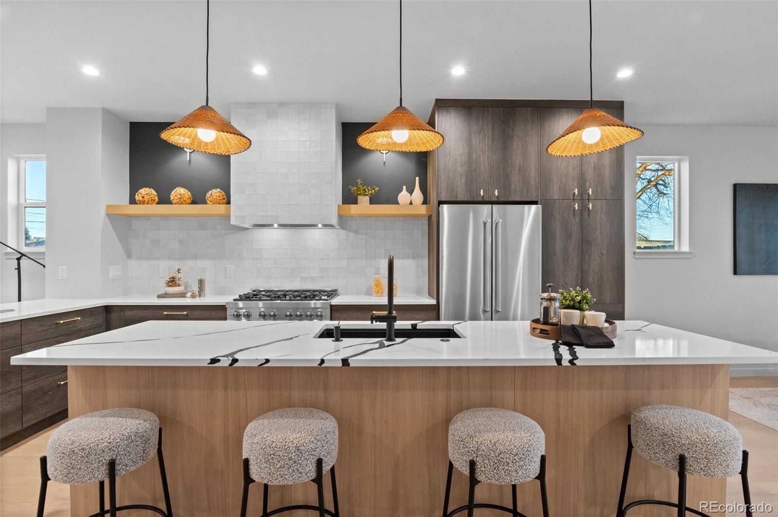 MLS Image #14 for 2643 s bannock street,denver, Colorado