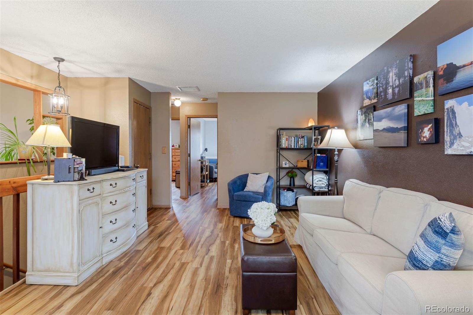 MLS Image #6 for 466 s larkspur drive ,castle rock, Colorado