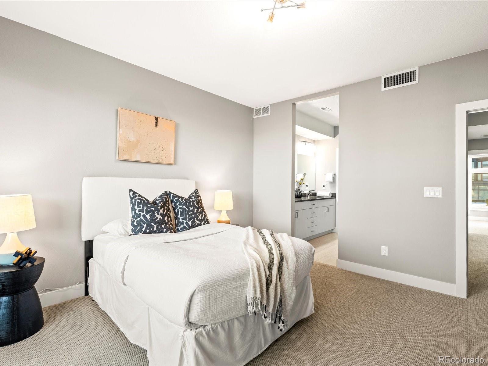 MLS Image #30 for 6708 e lowry boulevard ,denver, Colorado