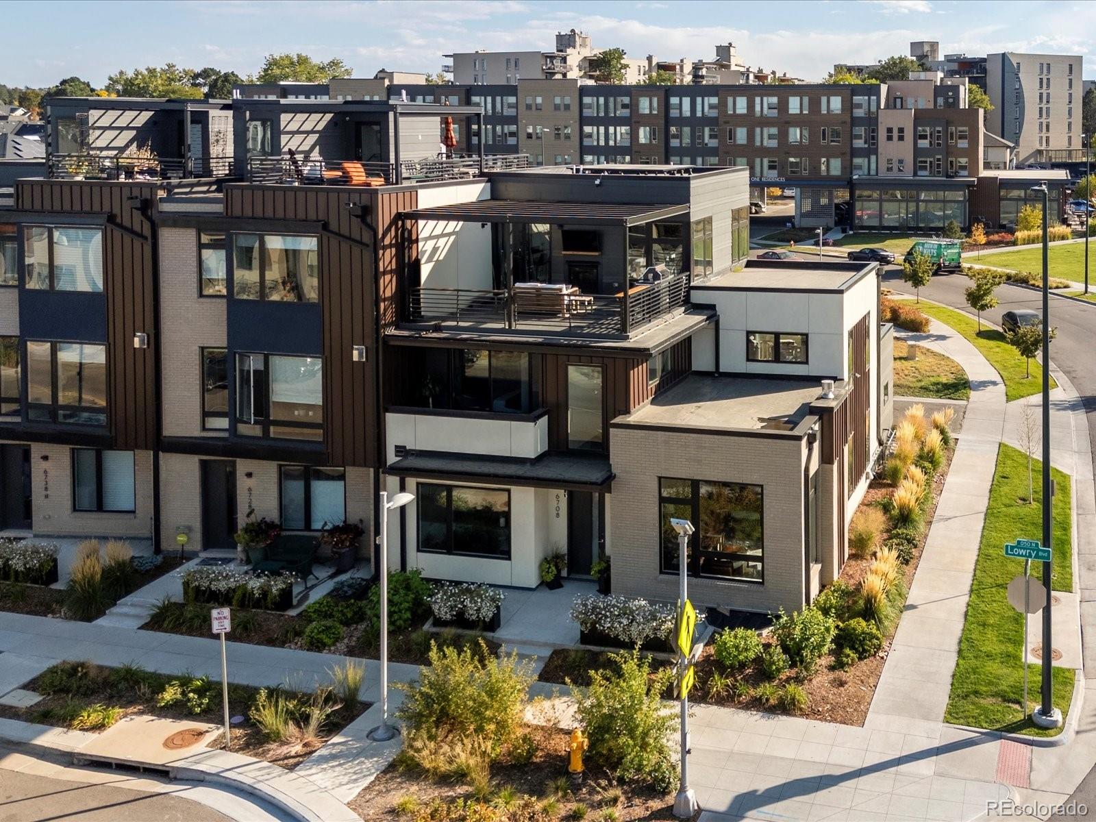 MLS Image #38 for 6708 e lowry boulevard ,denver, Colorado