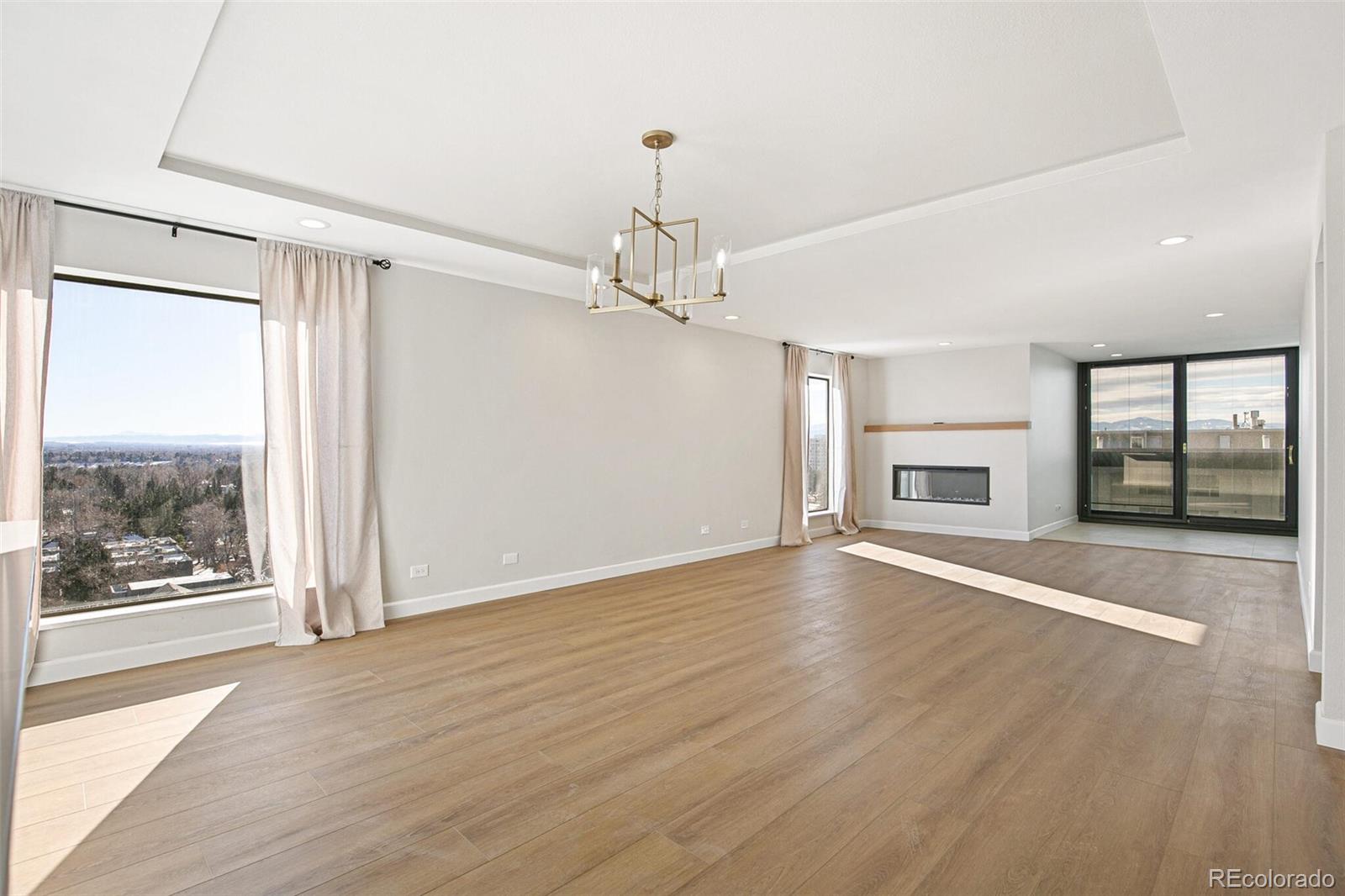 MLS Image #3 for 2000 e 12th avenue 15d,denver, Colorado