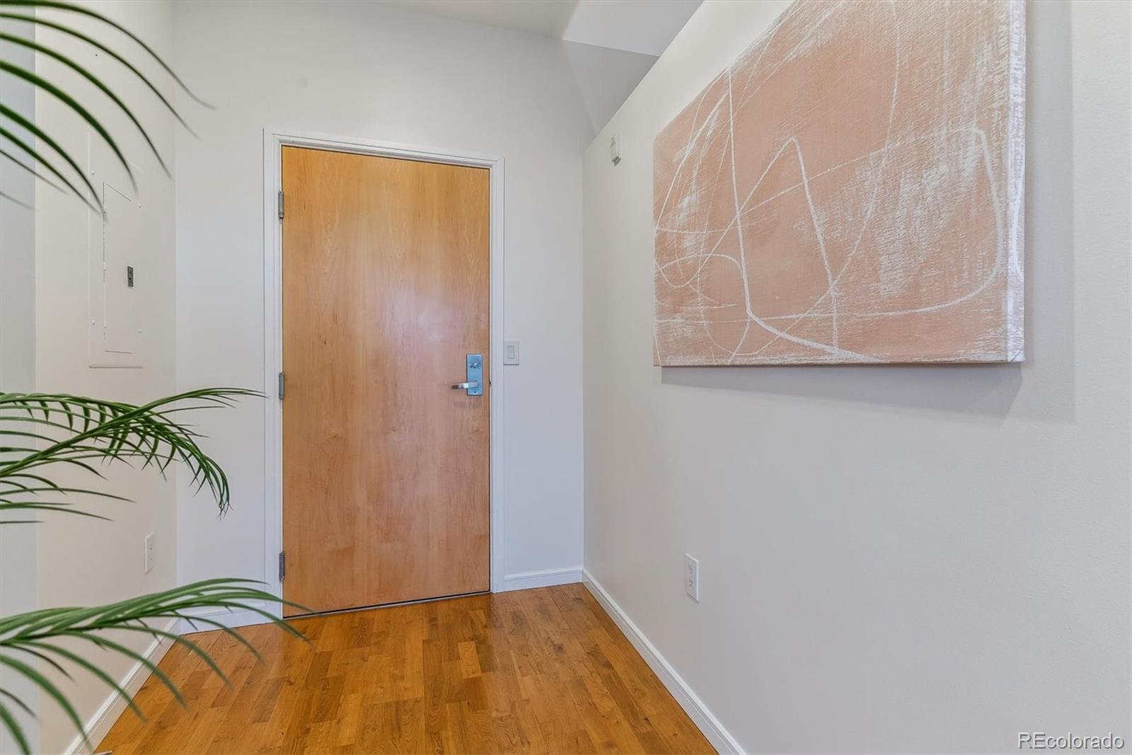 MLS Image #12 for 2958  syracuse street 303,denver, Colorado