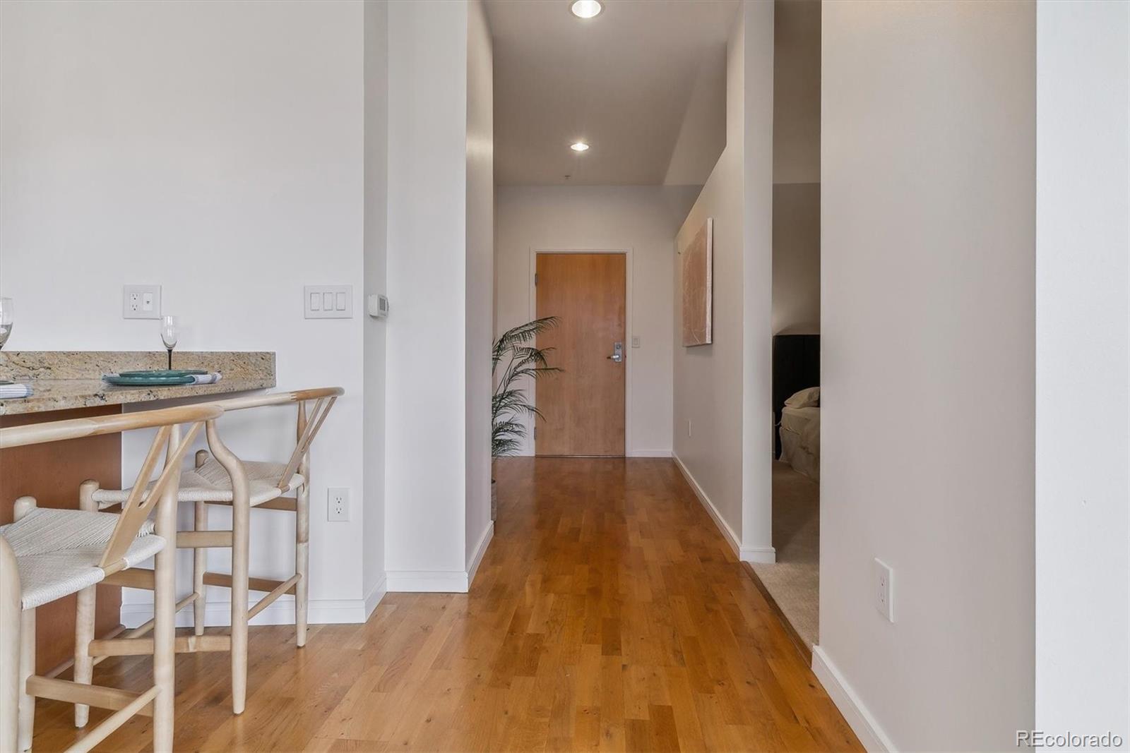 MLS Image #13 for 2958  syracuse street 303,denver, Colorado
