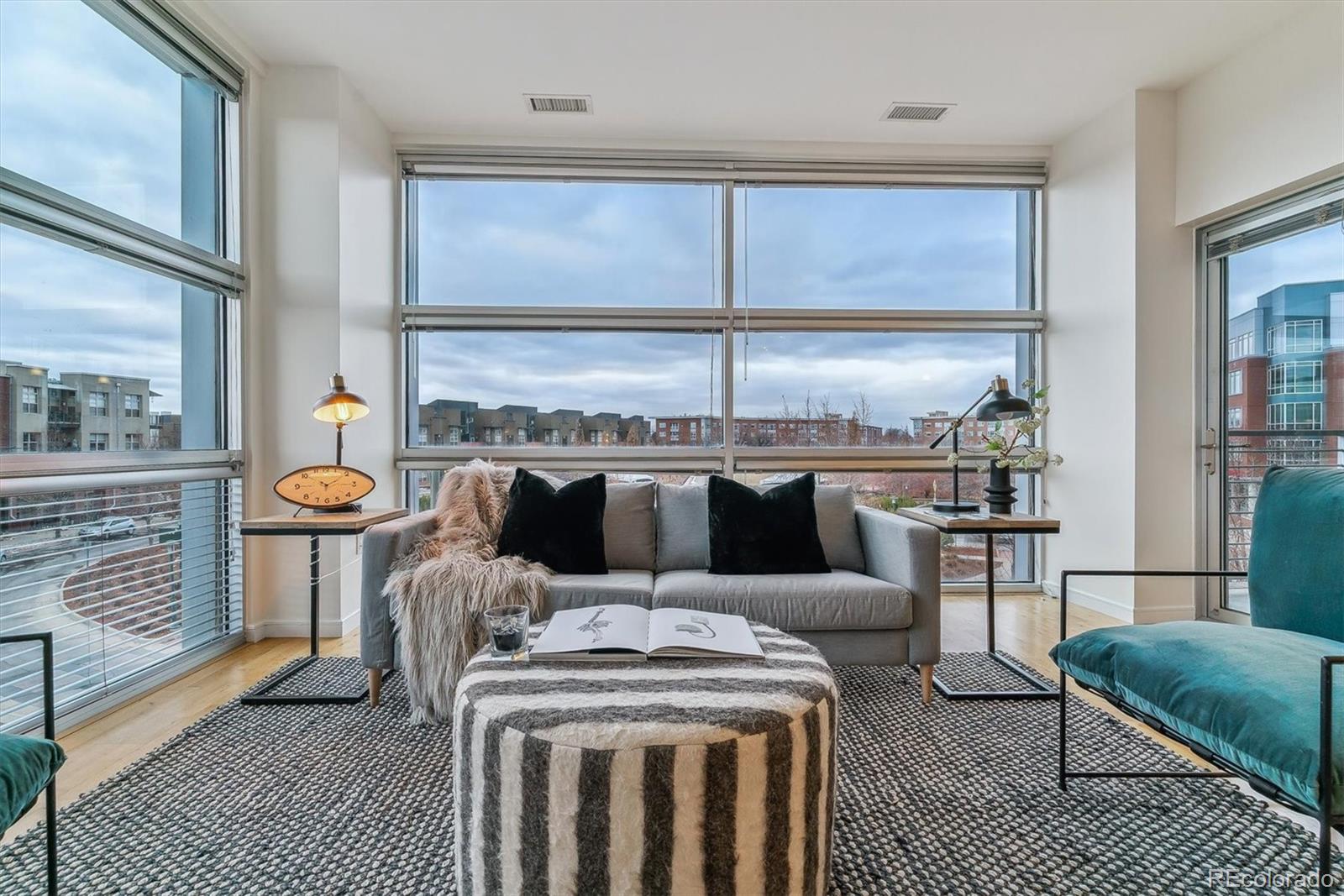 MLS Image #3 for 2958  syracuse street 303,denver, Colorado