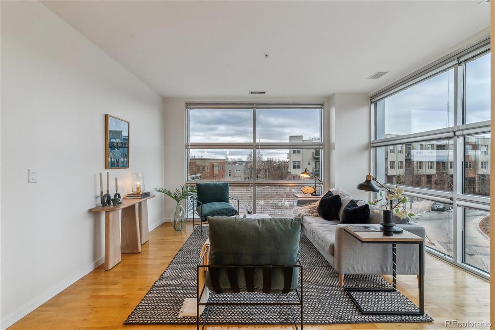 MLS Image #9 for 2958  syracuse street 303,denver, Colorado