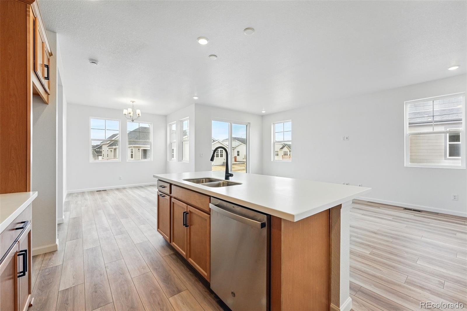 MLS Image #10 for 3431 n denali street,aurora, Colorado