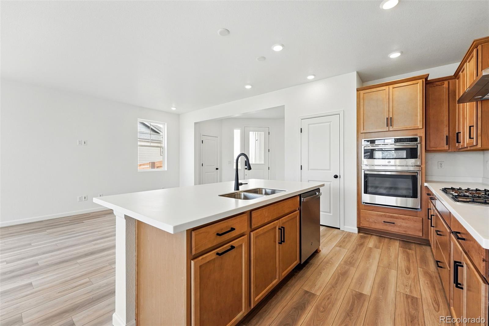 MLS Image #11 for 3431 n denali street,aurora, Colorado