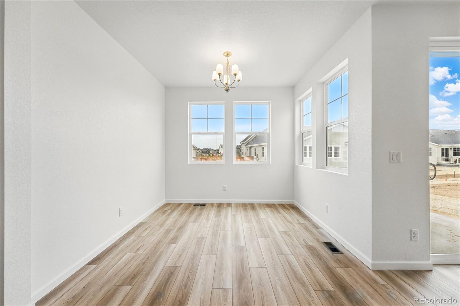 MLS Image #4 for 3431 n denali street,aurora, Colorado
