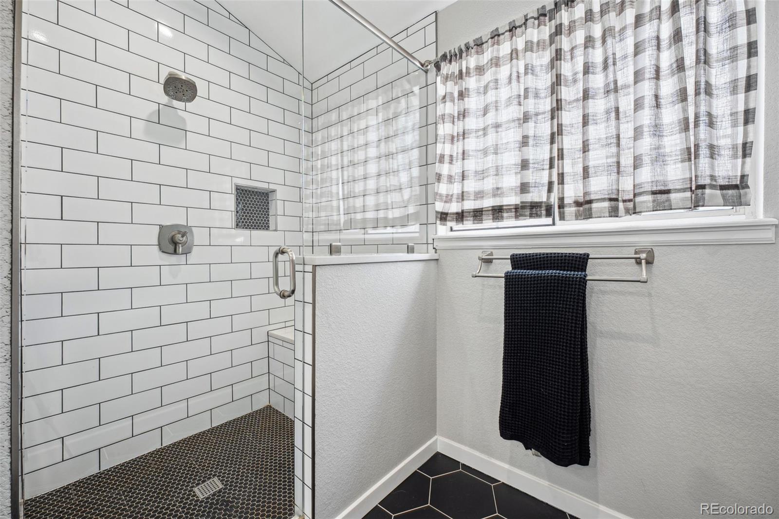 MLS Image #20 for 2054 s xenia way,denver, Colorado