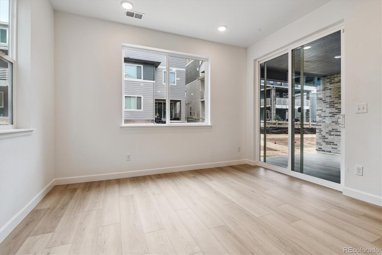 MLS Image #10 for 8532  eagle river street,littleton, Colorado
