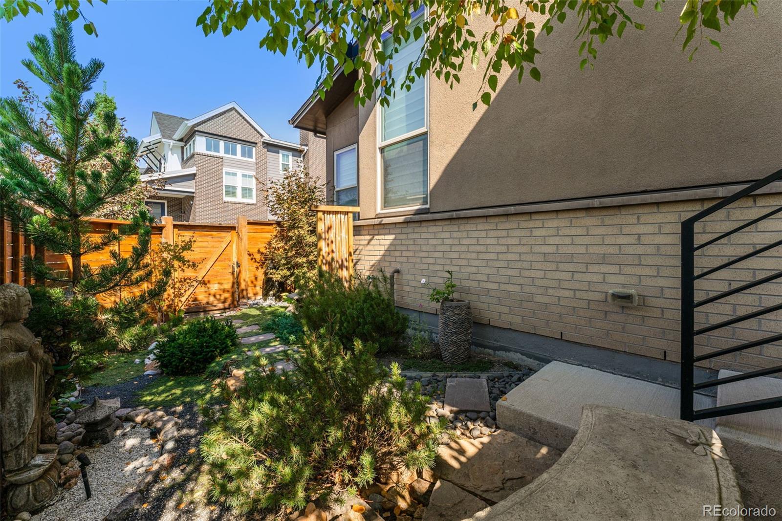 MLS Image #34 for 48  newport street,denver, Colorado