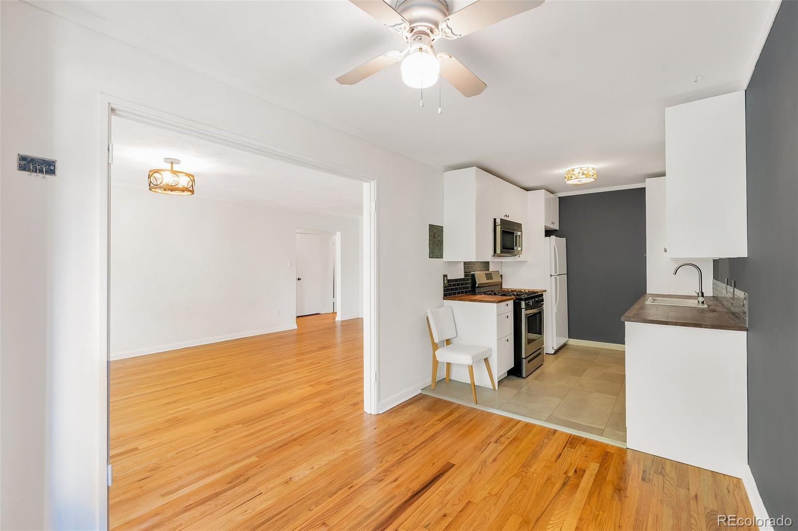 MLS Image #6 for 1375 n williams street,denver, Colorado