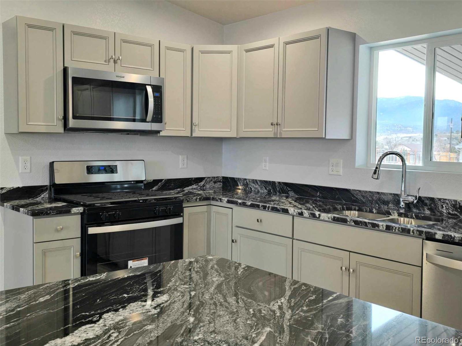 MLS Image #5 for 121  quincy ,florence, Colorado