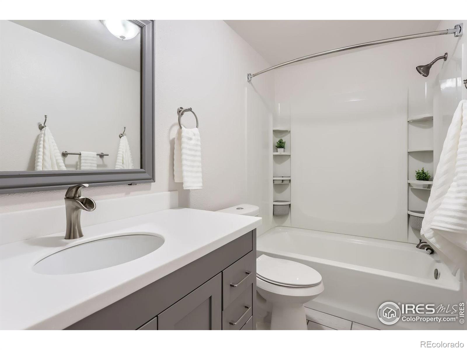 MLS Image #20 for 2401  key court,longmont, Colorado
