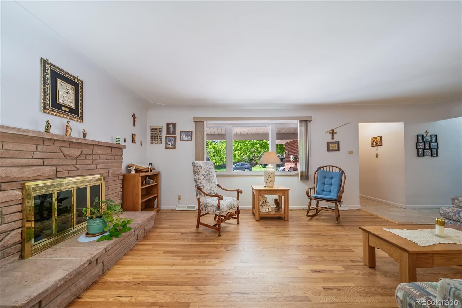 MLS Image #9 for 6076 s valleyview street,littleton, Colorado