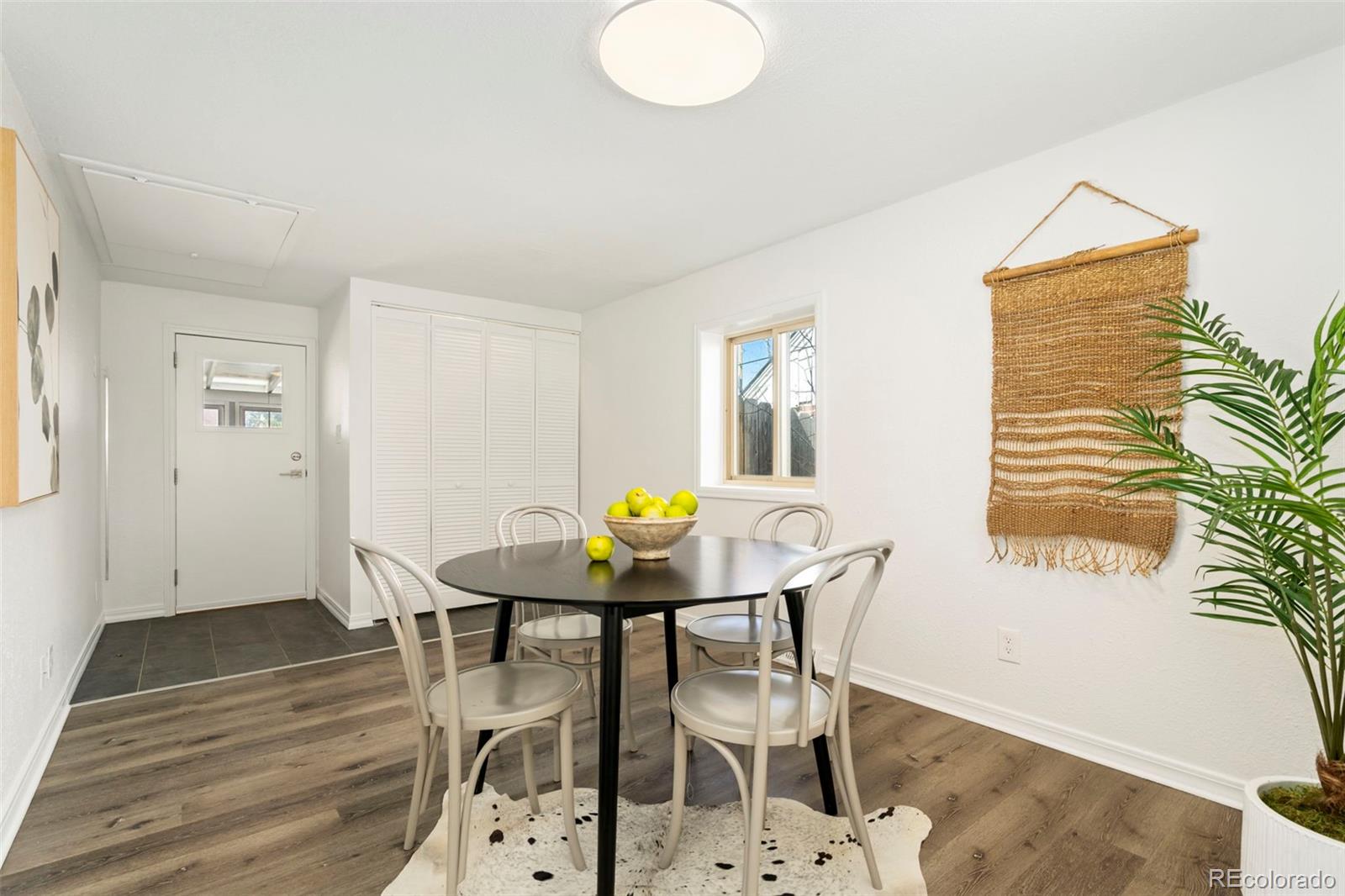 MLS Image #10 for 535 s bryant street,denver, Colorado