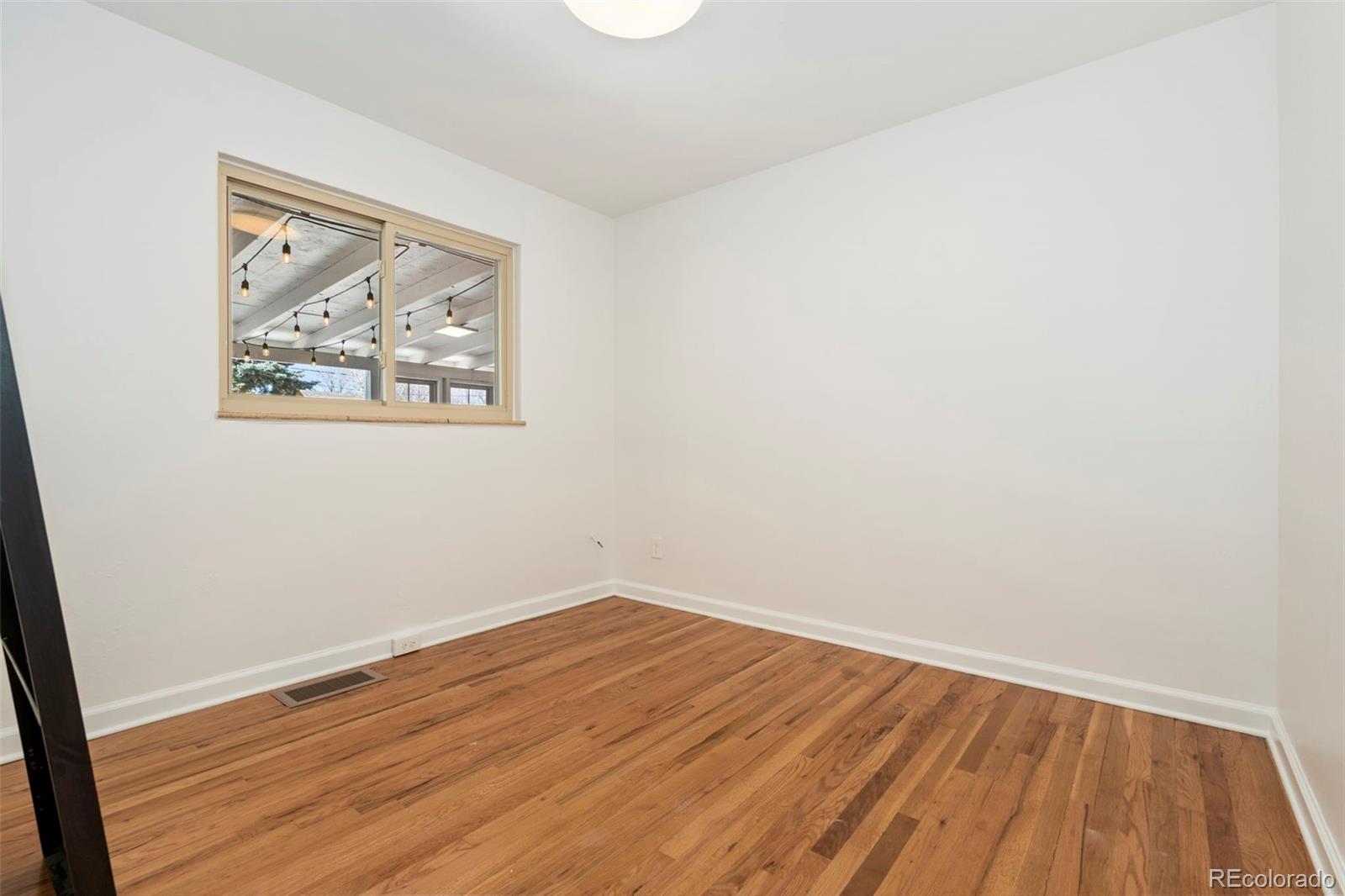 MLS Image #21 for 535 s bryant street,denver, Colorado