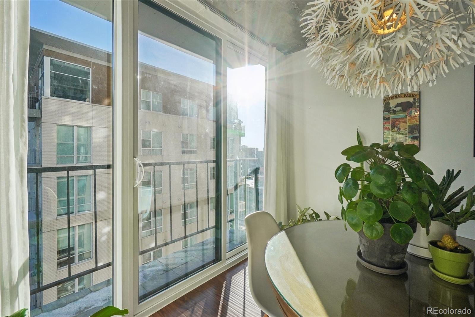 MLS Image #11 for 2  adams street,denver, Colorado