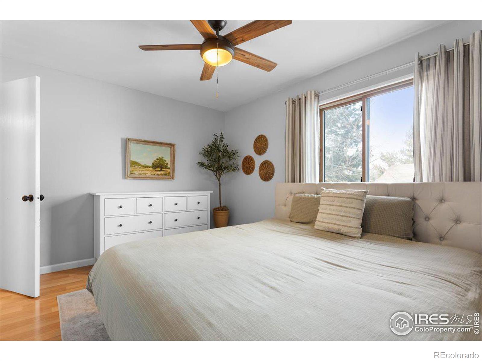 MLS Image #12 for 3632  logan drive,loveland, Colorado