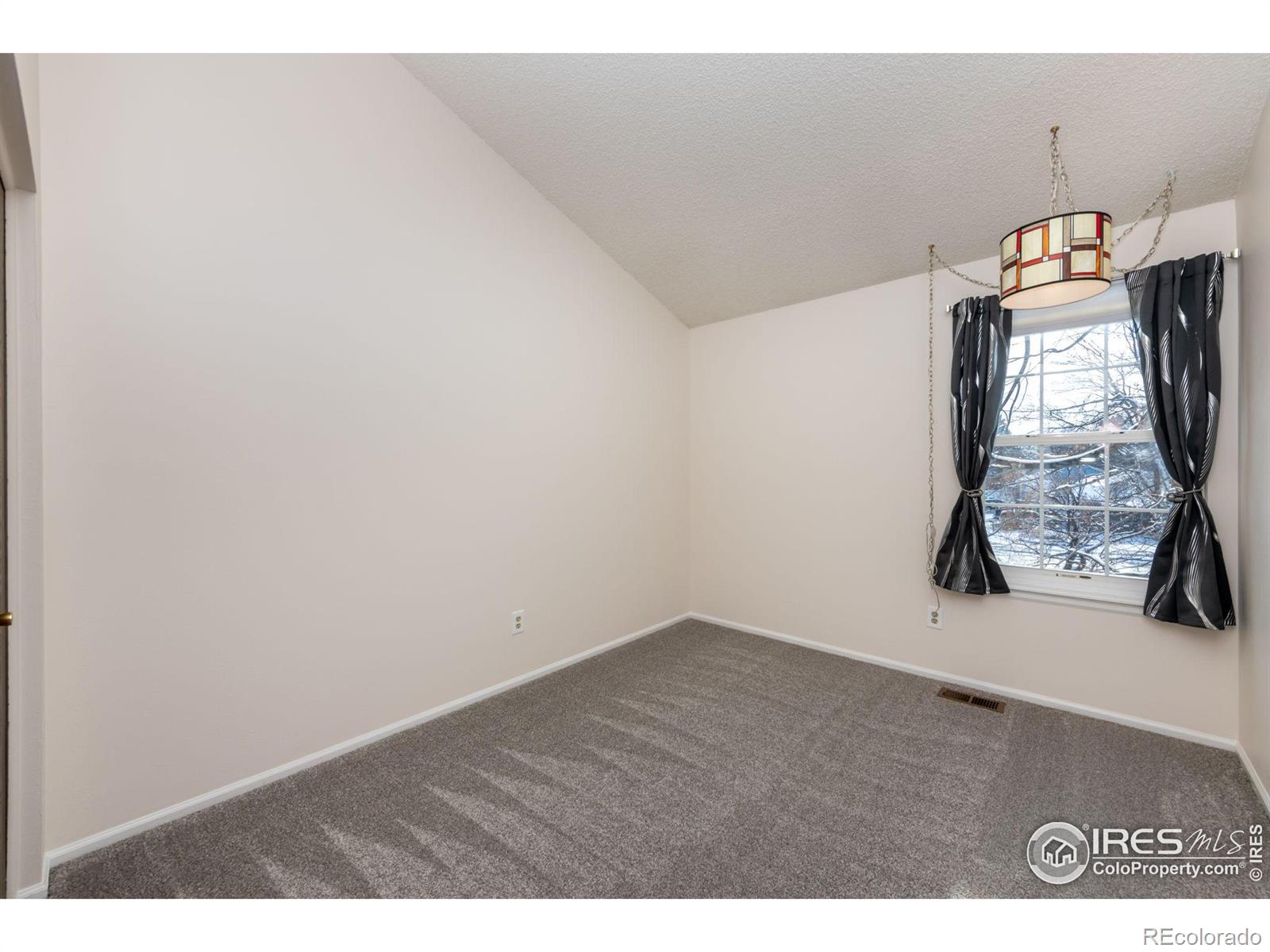 MLS Image #17 for 5341 w 76th avenue,arvada, Colorado