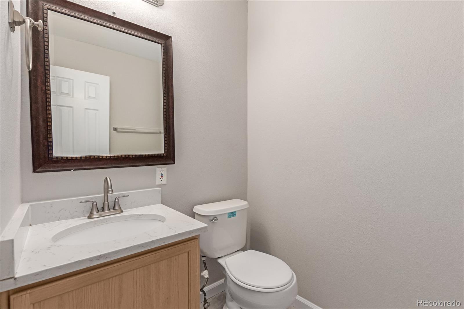 MLS Image #11 for 15907 e 13th avenue ,aurora, Colorado