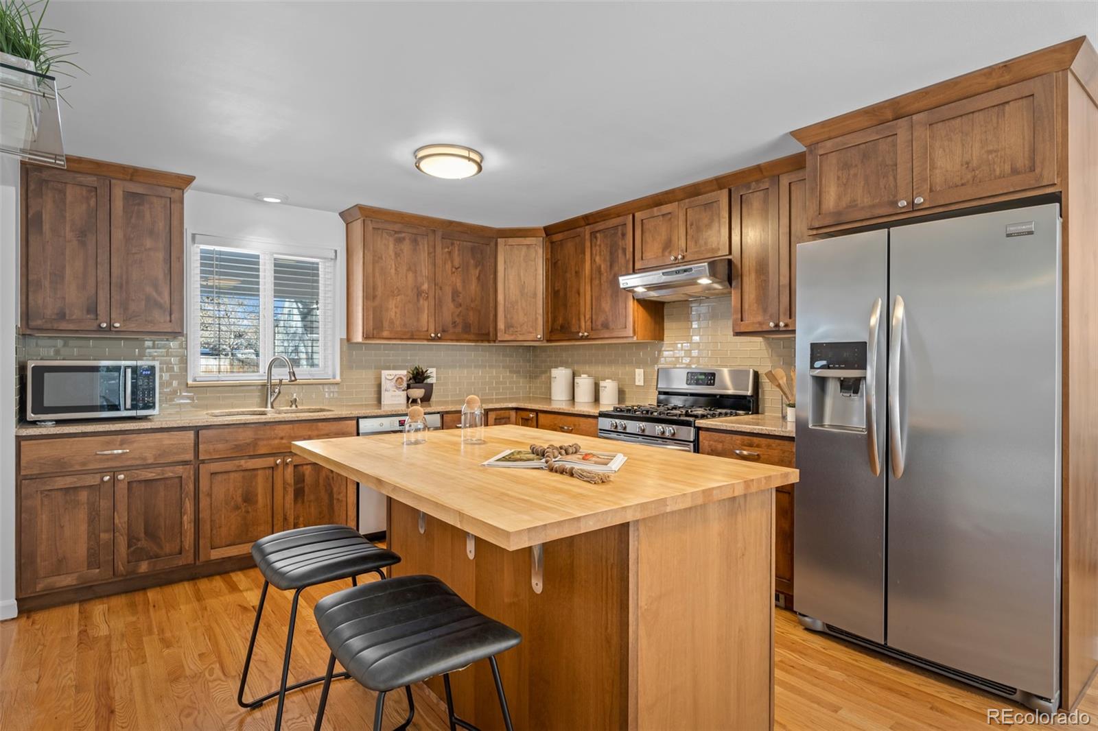 MLS Image #9 for 1924 s kearney way,denver, Colorado