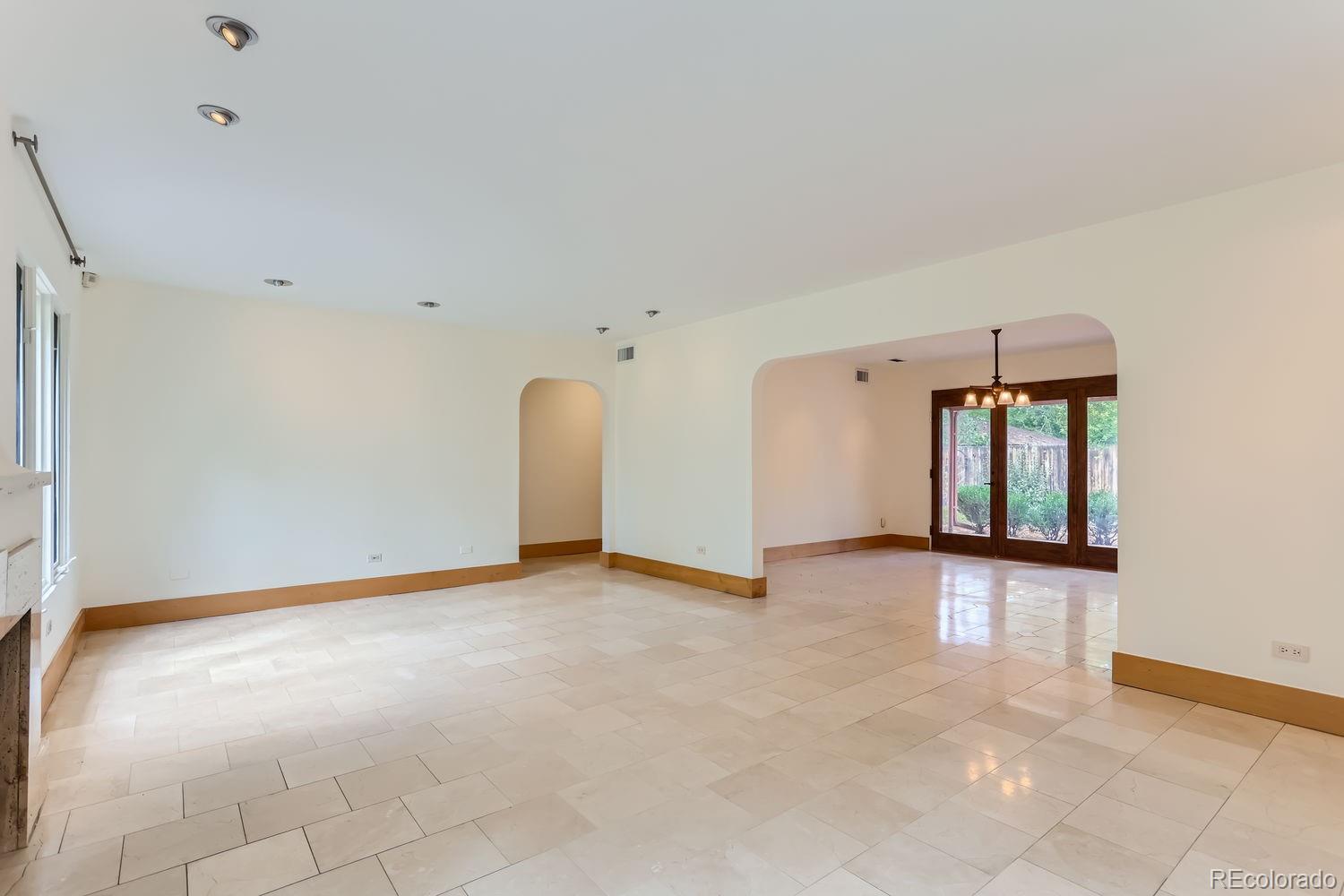 MLS Image #5 for 5635 e 17th avenue parkway,denver, Colorado