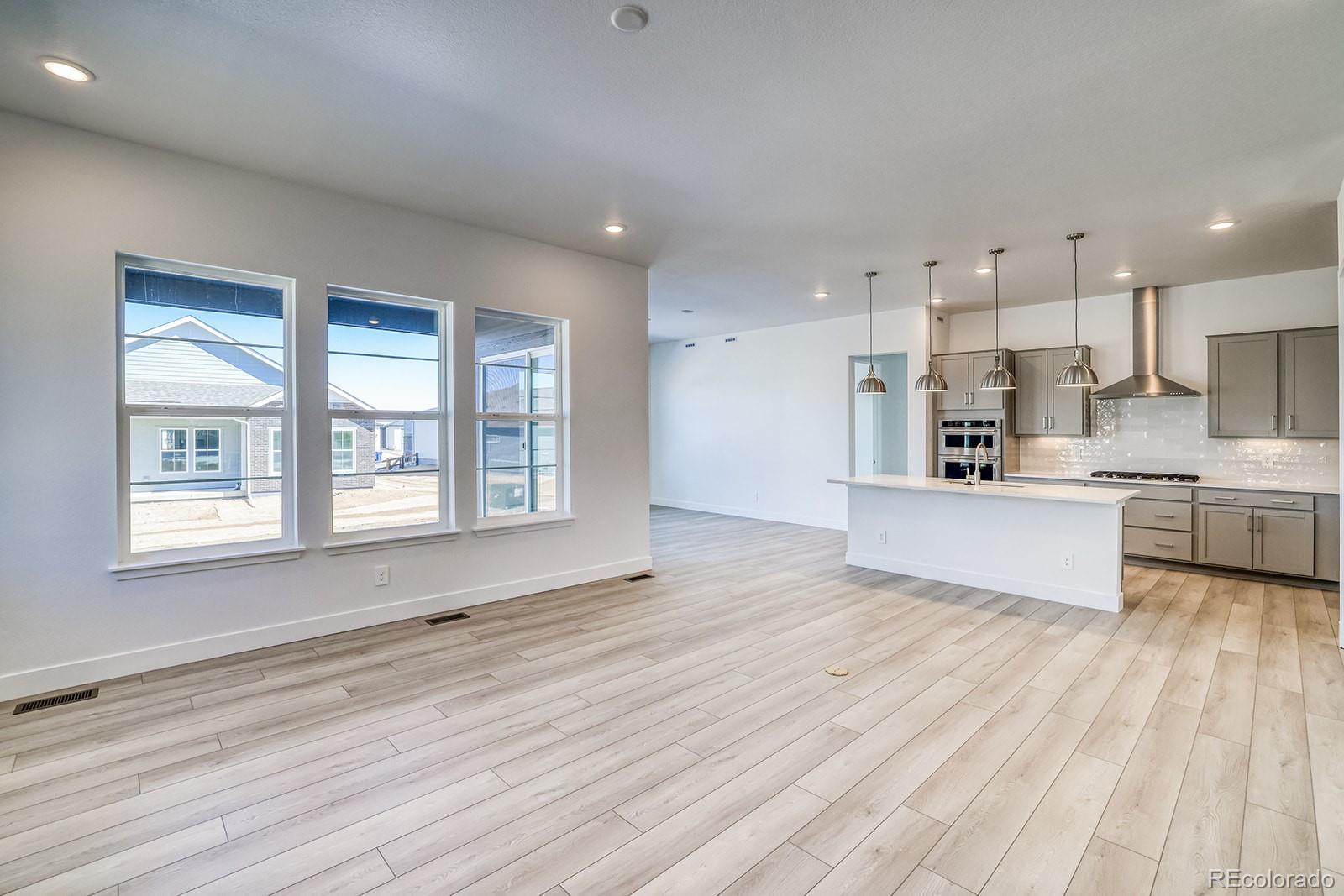 MLS Image #12 for 22097 e rockinghorse parkway,aurora, Colorado