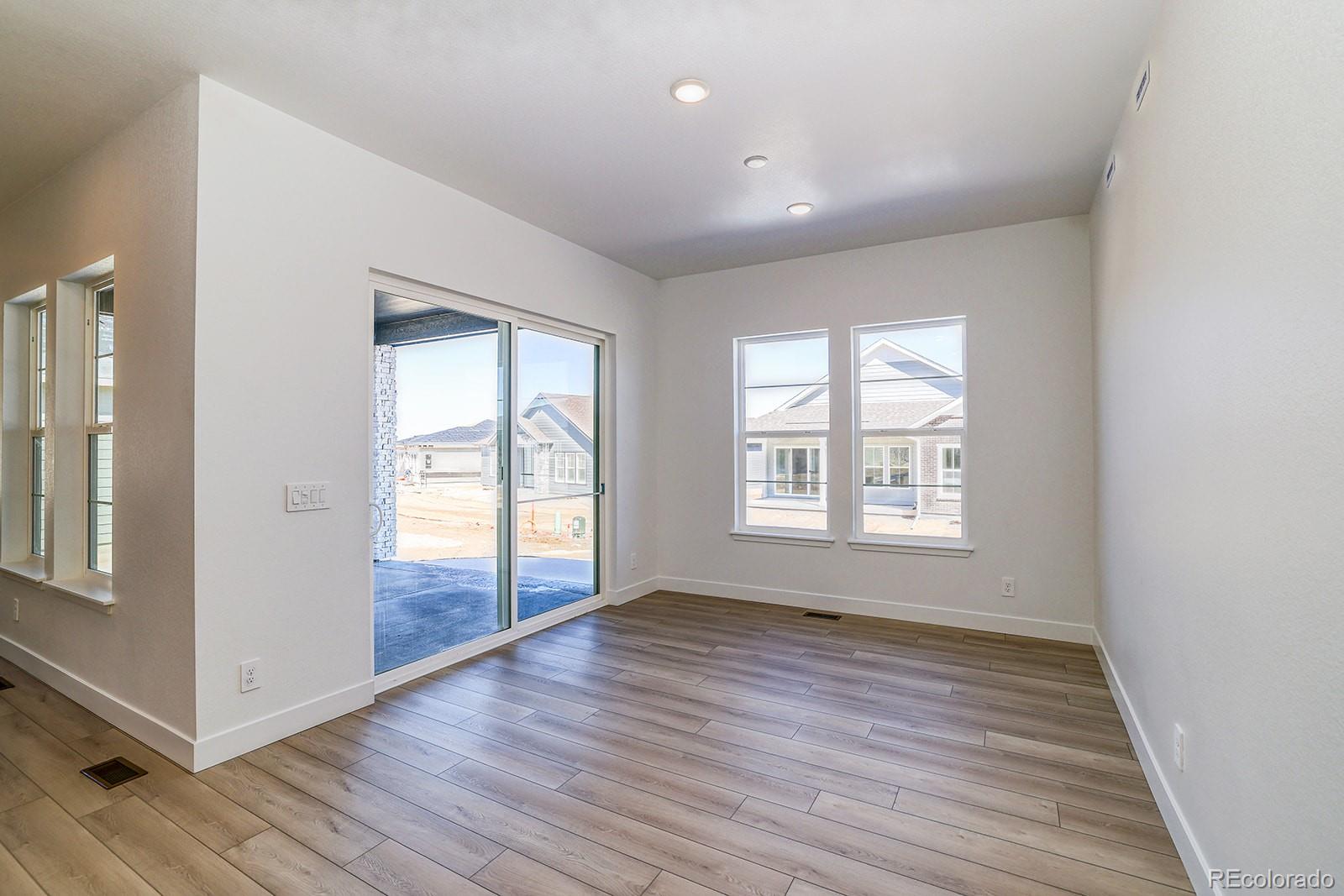 MLS Image #14 for 22097 e rockinghorse parkway,aurora, Colorado