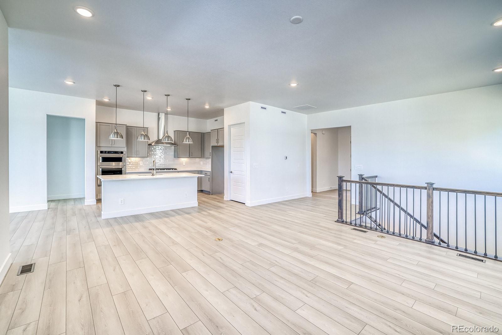 MLS Image #15 for 22097 e rockinghorse parkway,aurora, Colorado