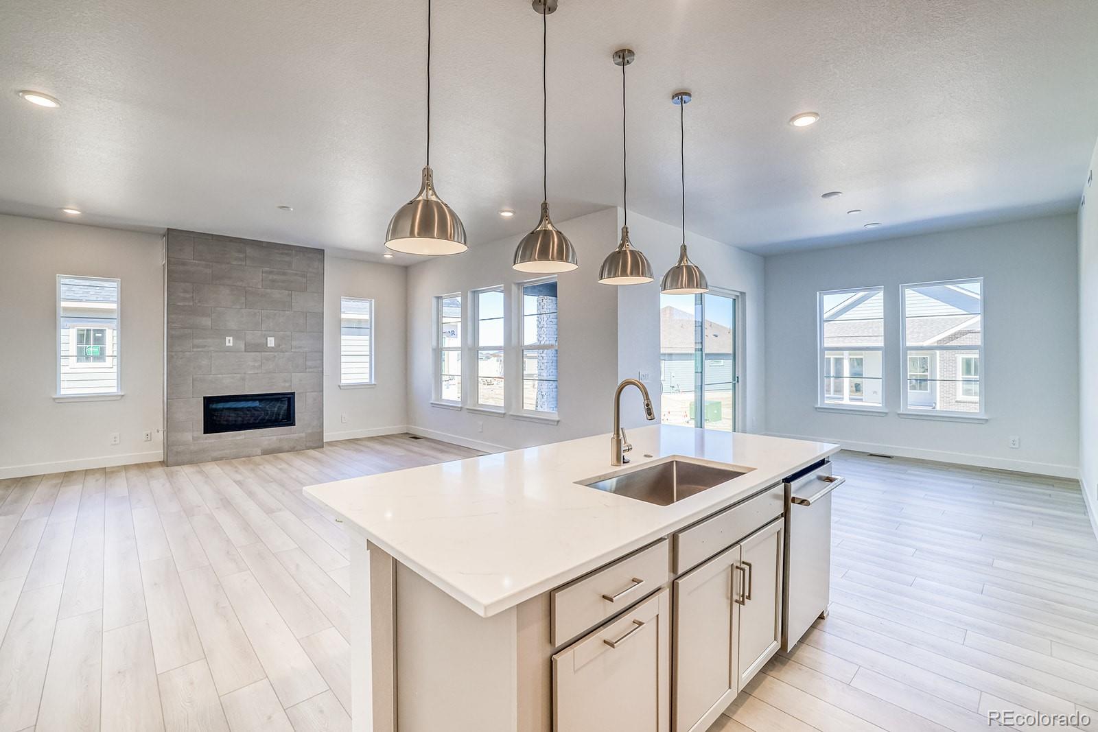 MLS Image #4 for 22097 e rockinghorse parkway,aurora, Colorado