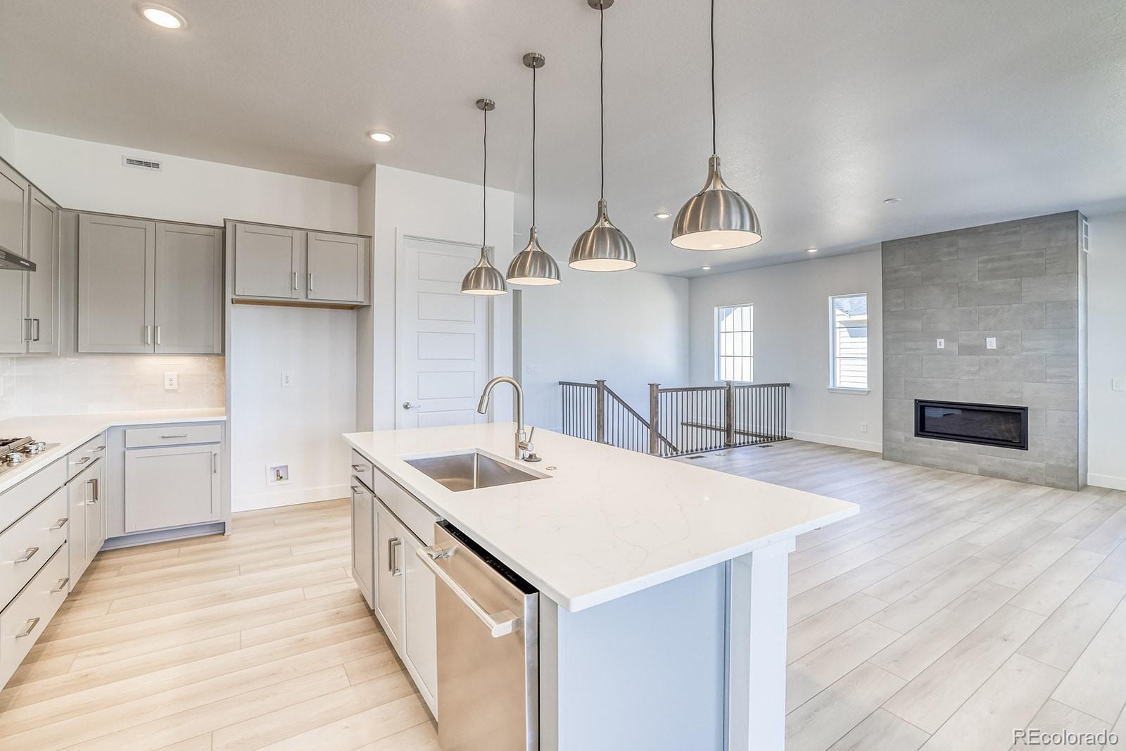 MLS Image #9 for 22097 e rockinghorse parkway,aurora, Colorado