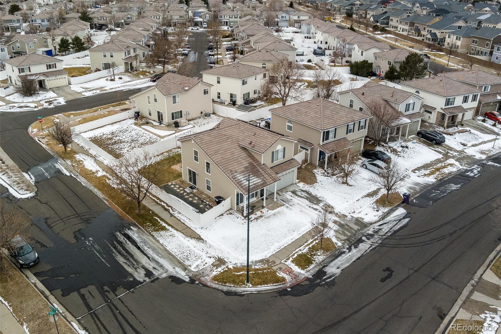 MLS Image #8 for 19696 e 50th avenue,denver, Colorado