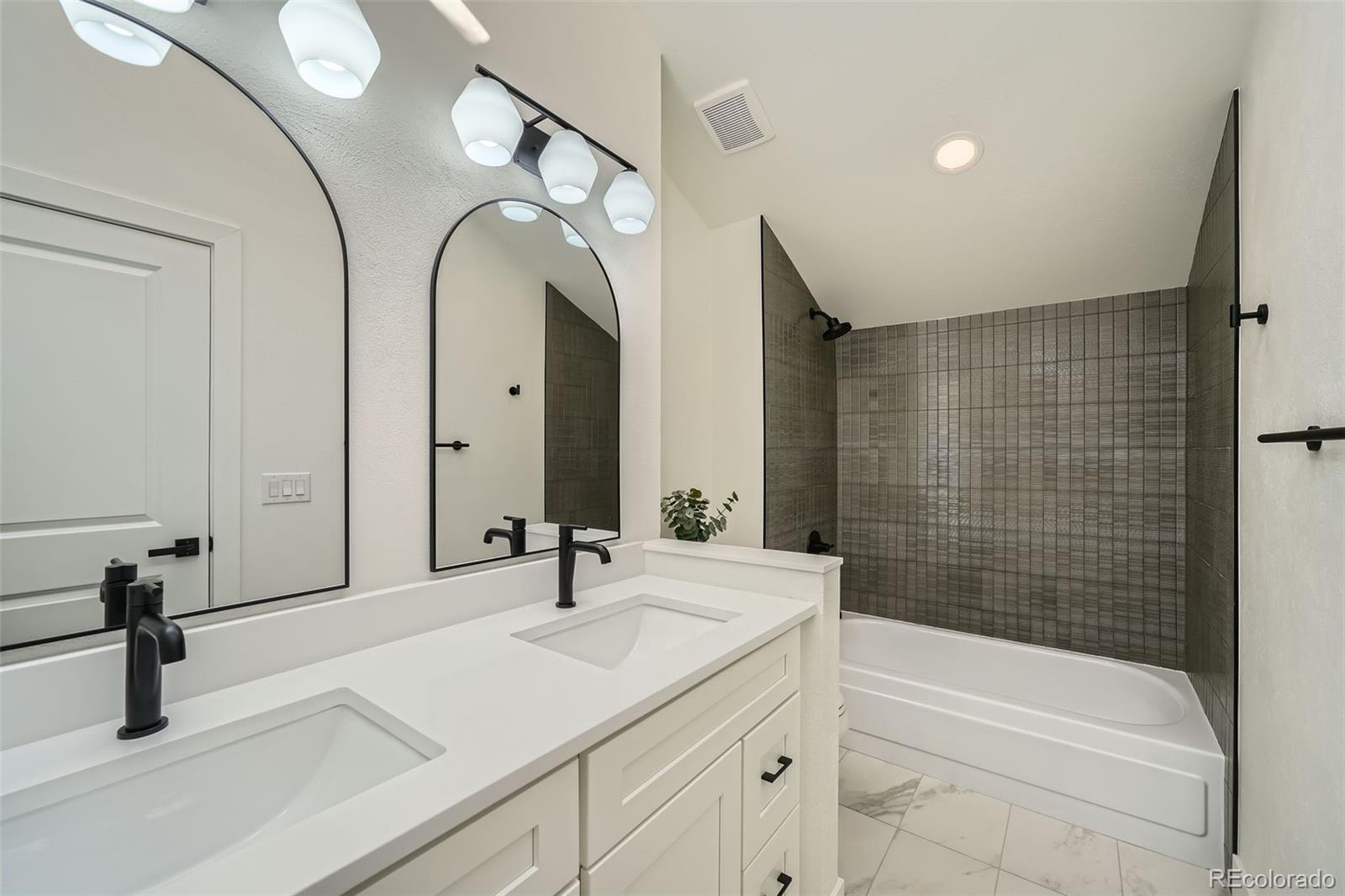 MLS Image #29 for 2133 s parfet drive,lakewood, Colorado