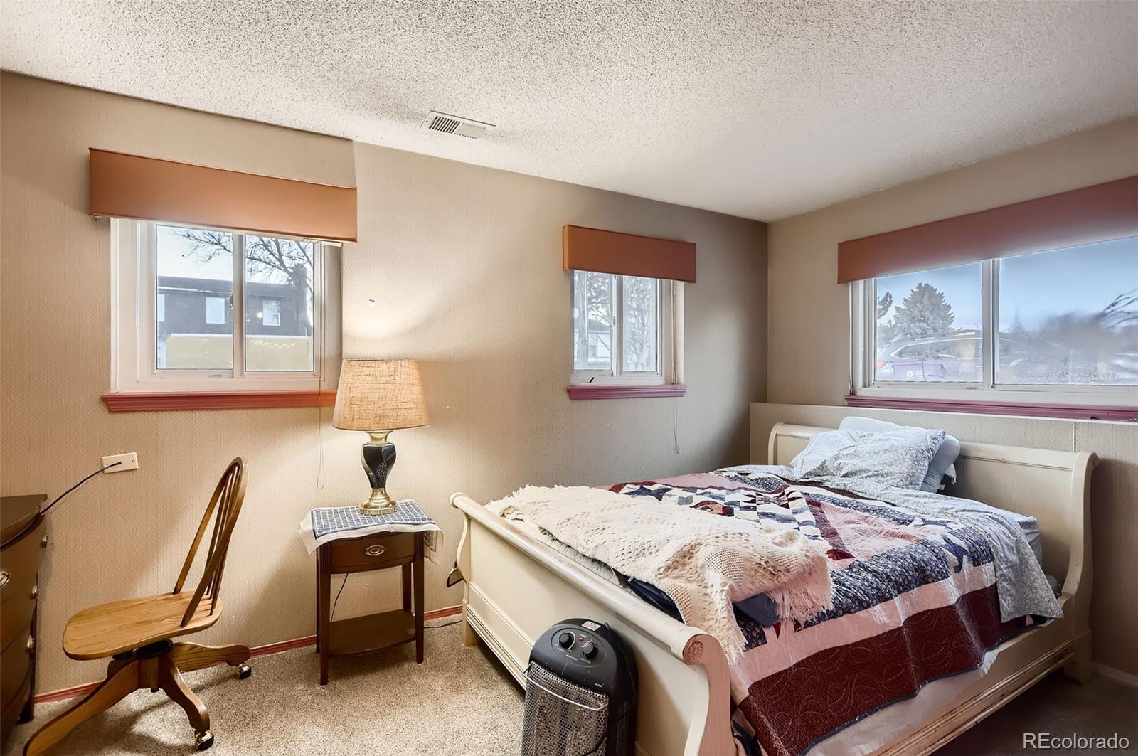 MLS Image #14 for 4582  granby way,denver, Colorado