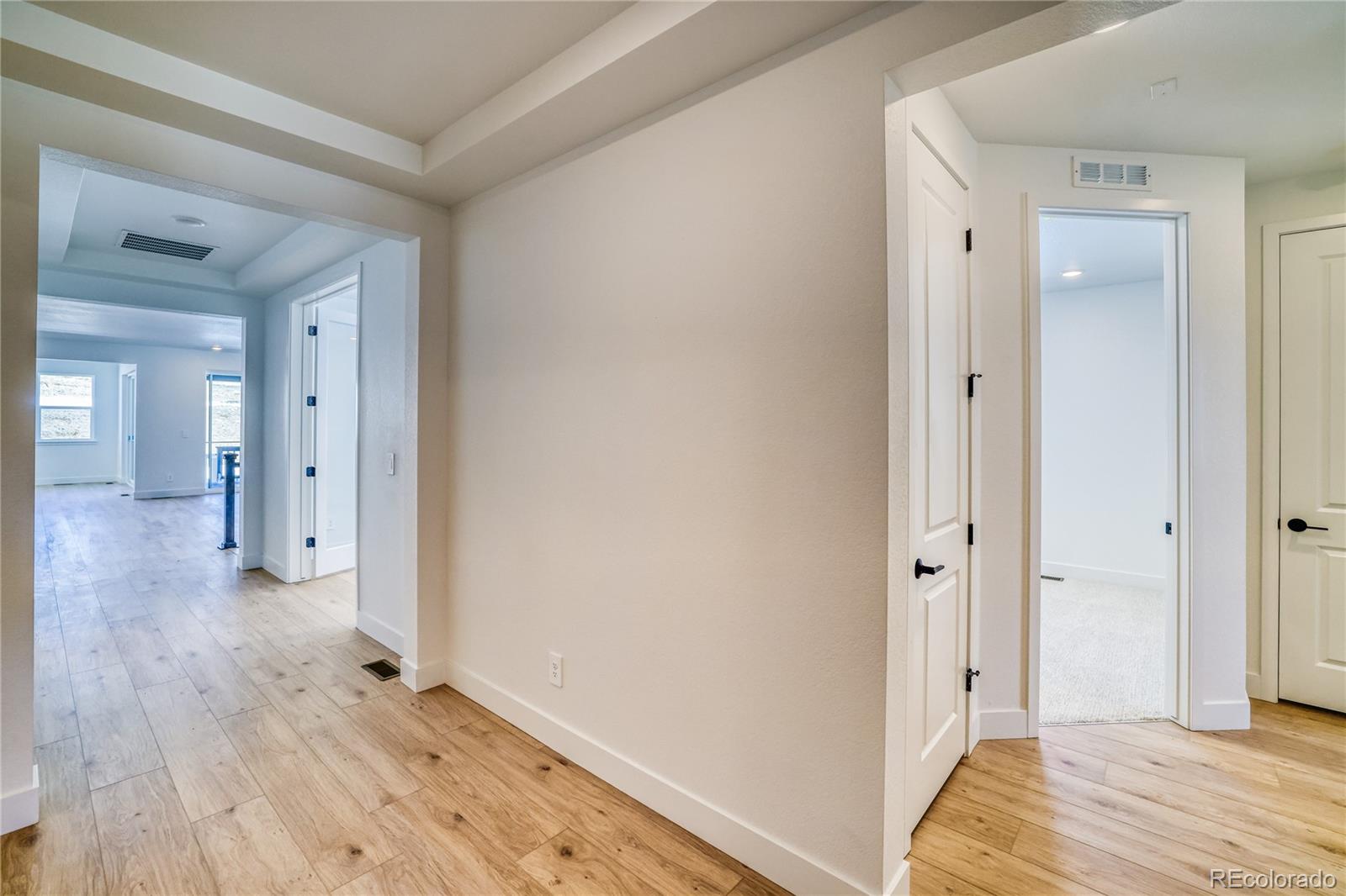 MLS Image #13 for 39555  gwinett circle,elizabeth, Colorado