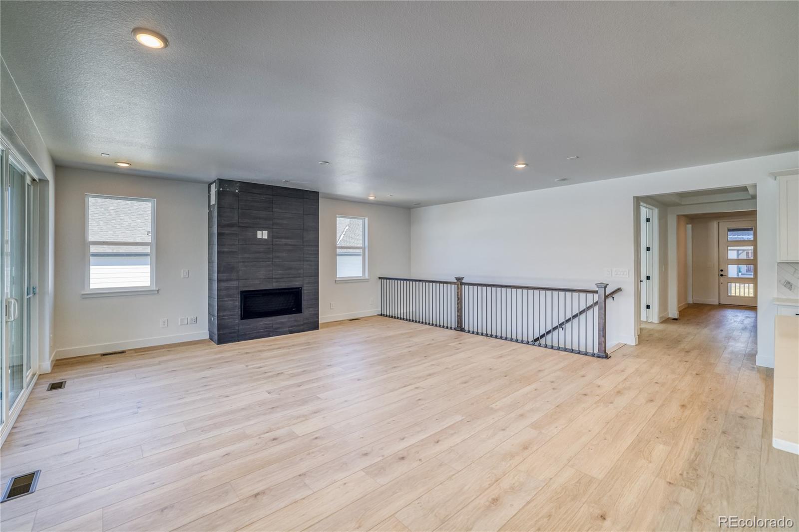 MLS Image #8 for 39555  gwinett circle,elizabeth, Colorado