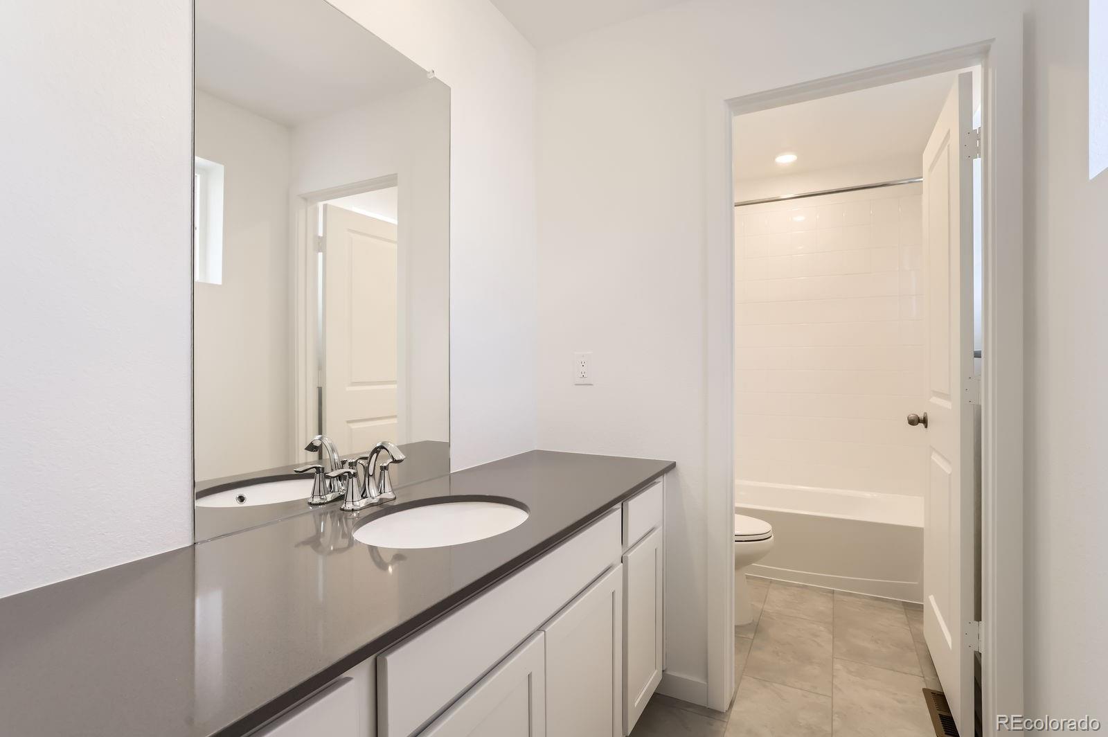 MLS Image #6 for 24716 e evans drive,aurora, Colorado