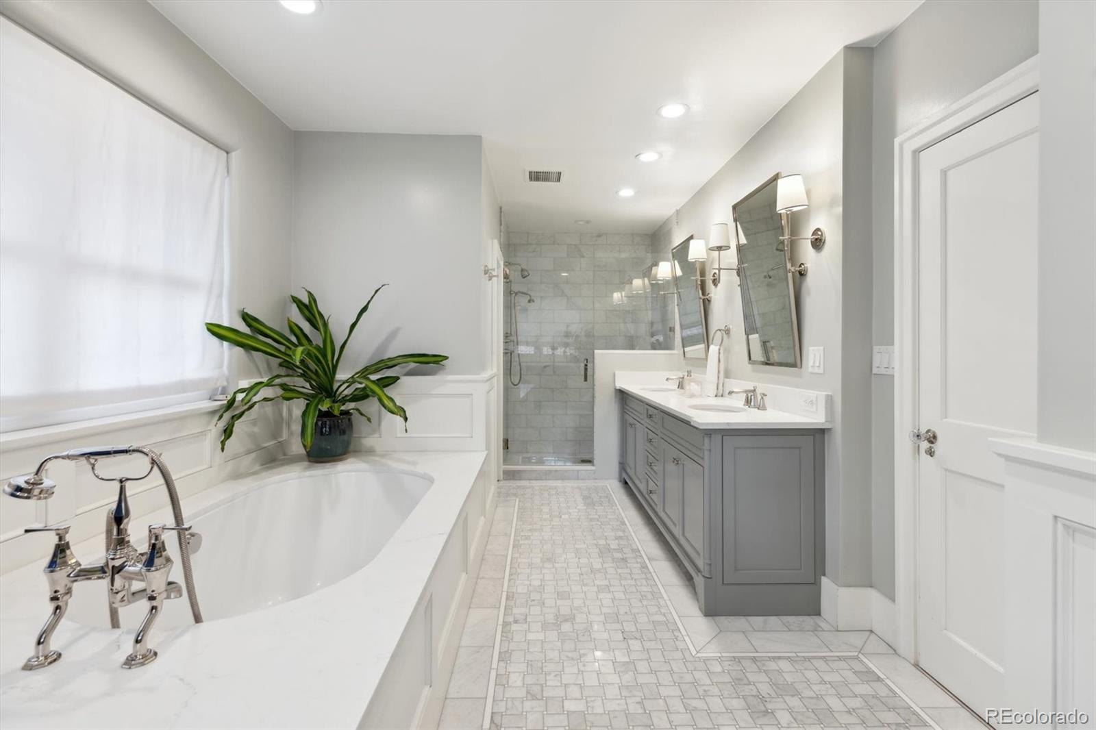 MLS Image #3 for 815  vine street,denver, Colorado