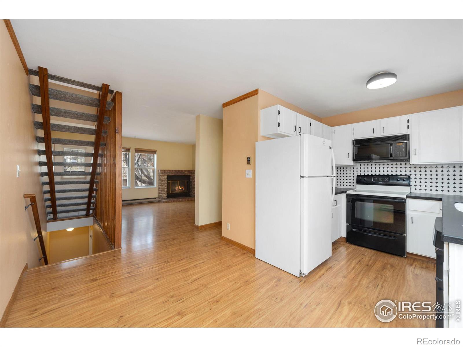 MLS Image #14 for 3200  azalea drive,fort collins, Colorado
